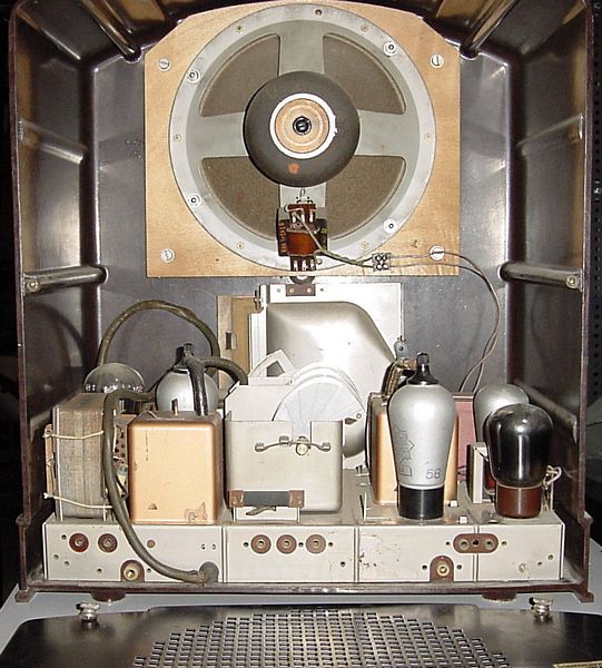Telefunken 343 WL hinten