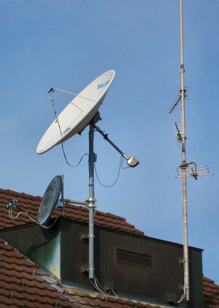Drehbare Satellitenantenne